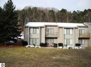 11255 E Fort Rd APT C1, Suttons Bay, MI 49682