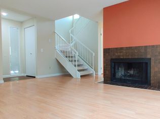 12829 100th Ave NE APT A, Kirkland, WA 98034
