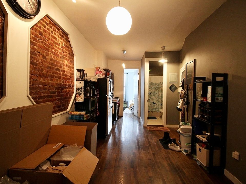 1st image of 312 Jefferson St APT 4L