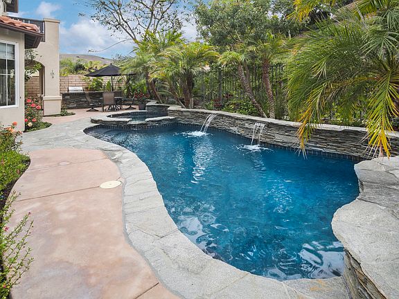 3rd image of 28381 Camino Dimora