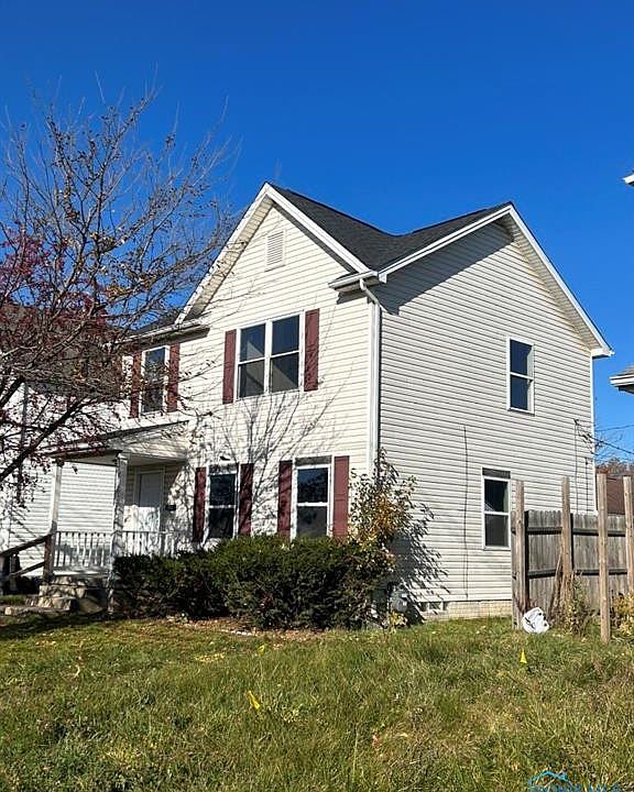 2nd image of 117 E Bancroft St