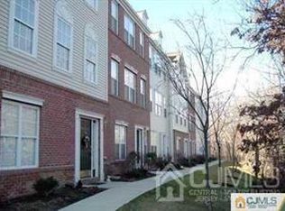 14 Marcinczyk Ave, Parlin, NJ 08859