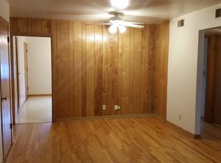 1221 Lambeth Rd APT 2, Waukesha, WI 53189