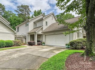 17764 Kings Point Dr, Cornelius, NC 28031