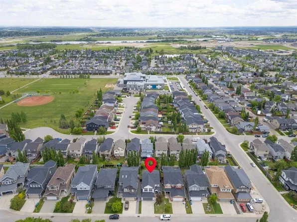 158 W Silverado Bank Cir SW, Calgary, AB T2X 0L1
