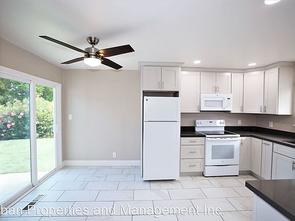 3rd image of 42 Sherland Ave APT 3