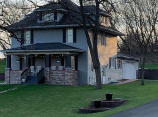 12945 11th Ave NE, Rochester, MN 55906