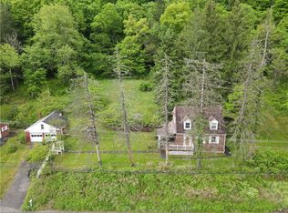 3169 Jacks Run Rd, White Oak, PA 15131