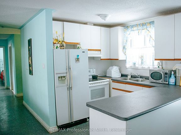 5th image of 1114 River Haven Rd N