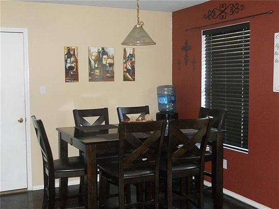 3rd image of 1106 Lynnwood Ct