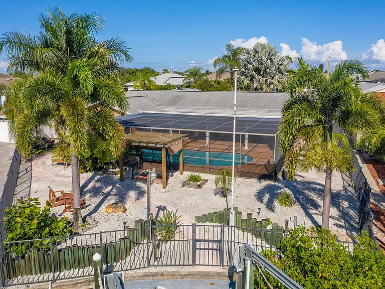 6503 Senegal Palm Way — Photo 9