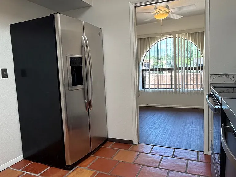5213 N Tigua Dr — Photo 6