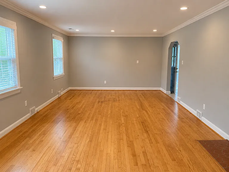 1700 Ranch Dr — Photo 5