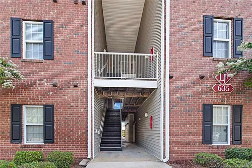 635-206 Marshtree Ln Photo 1