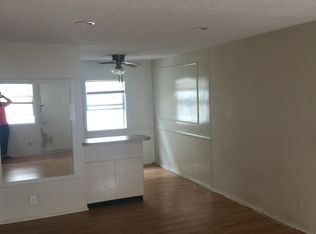 5323 Hermitage Ave APT 4, Valley Village, CA 91607