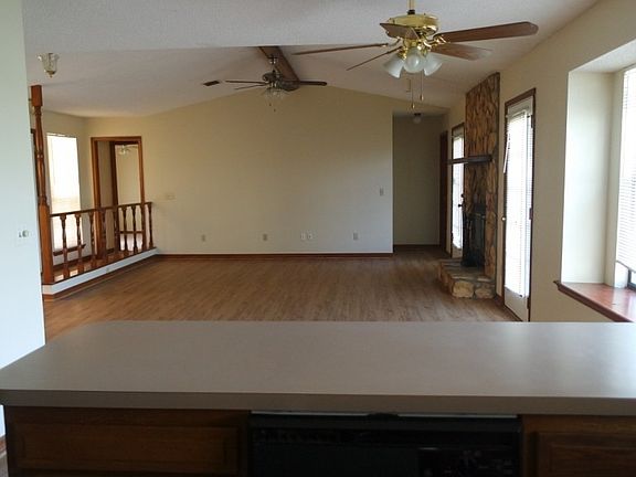 5th image of 1389 Pawnee St