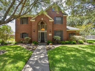 1210 Meadow Creek Dr, El Campo, TX 77437