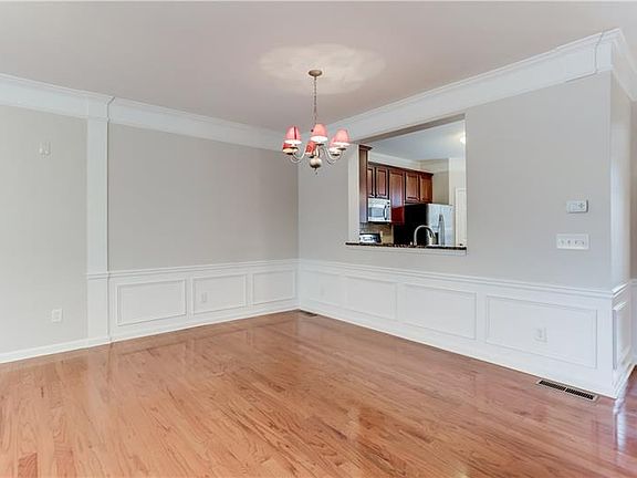 5th image of 4615 Wehunt Commons Dr SE