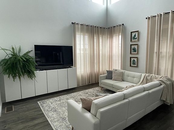 3rd image of 5327 W Canary Grass Way
