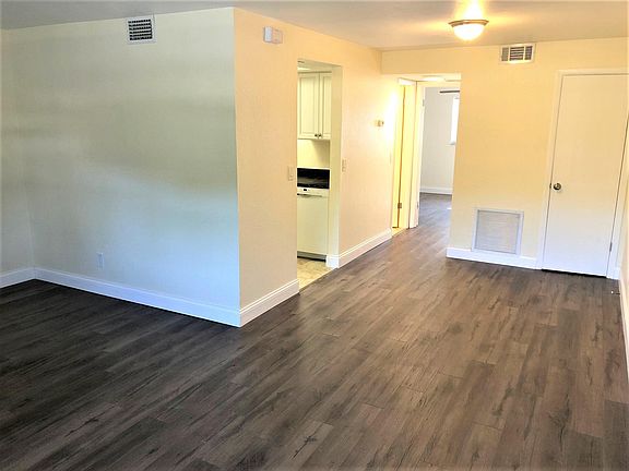 4th image of 6026 22nd Ave N APT 7