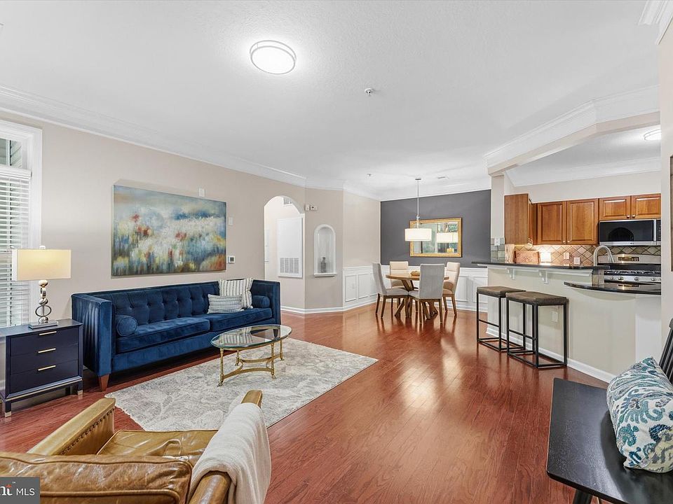 1st image of 503 Sunset View Ter SE Unit 101