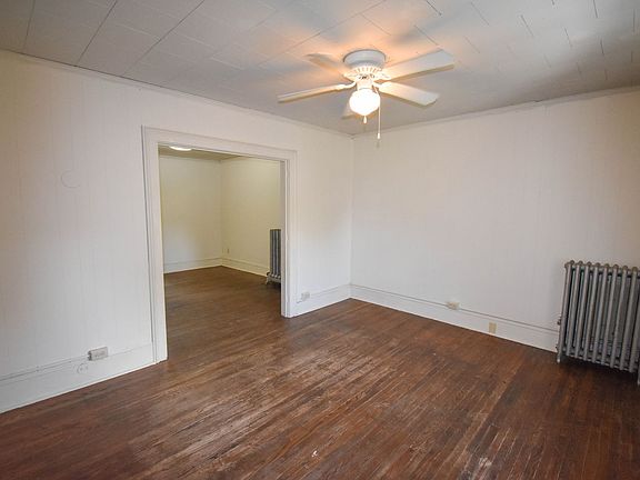4th image of 120 W Church St #6