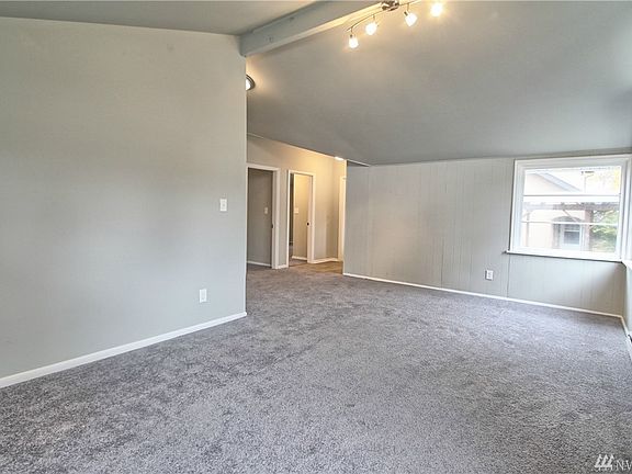 3rd image of 5825 112th St SW