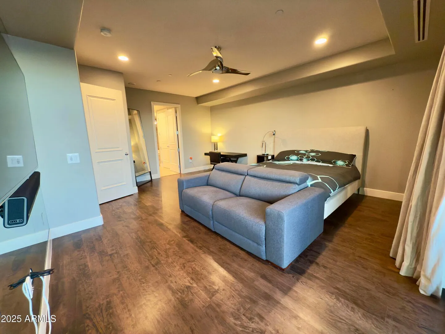 Experience luxury living @ the prestigious Residences at 2211 Biltmore — Photo 4