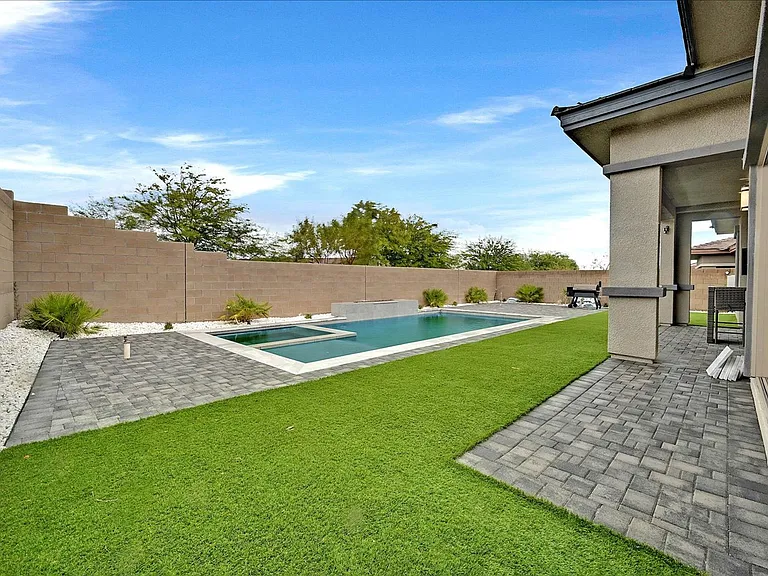 12430 Brass Ridge Dr — Photo 35