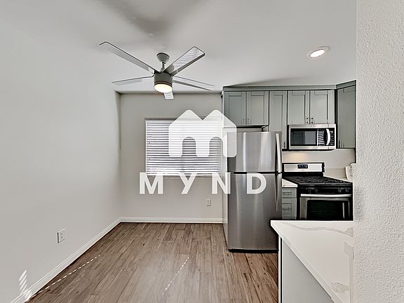 5th image of 4178 32nd St APT 5