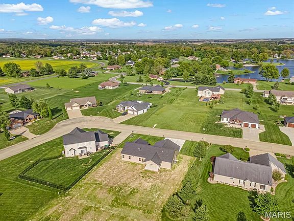 5th image of 4016 Autumn Oak Dr
