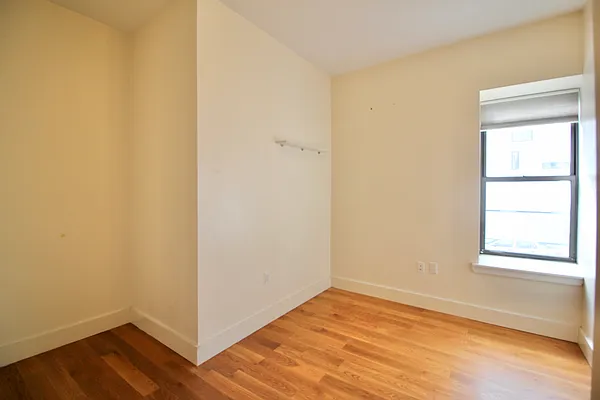 Rented by Hagstrom Management Inc | media 7