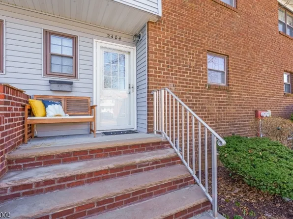 2404 Tudor Ct, Hillsborough Twp., NJ 08844