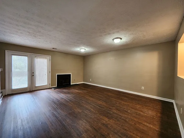 3547 Main Station Dr SW — Photo 6