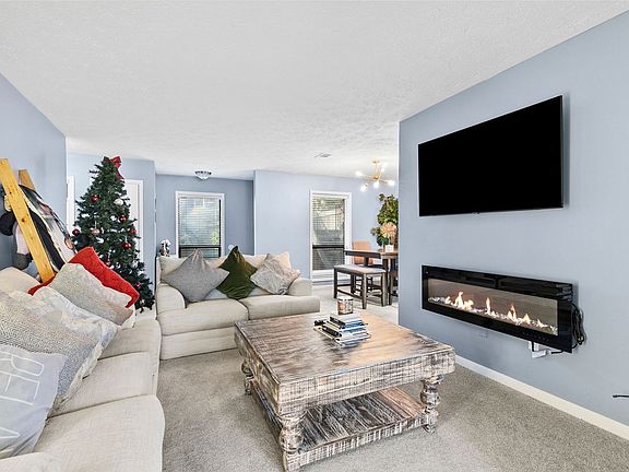 3rd image of 8740 Roswell Rd Unit 10B