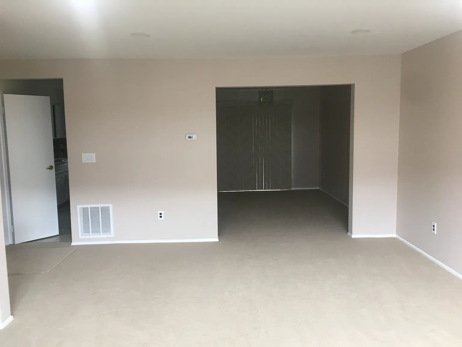 2 bed, 2100 sqft, $3,249 — Photo 3