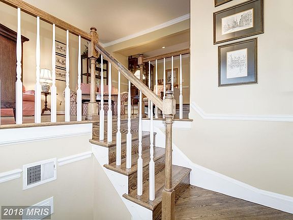2nd image of 3817 Brighton Ct