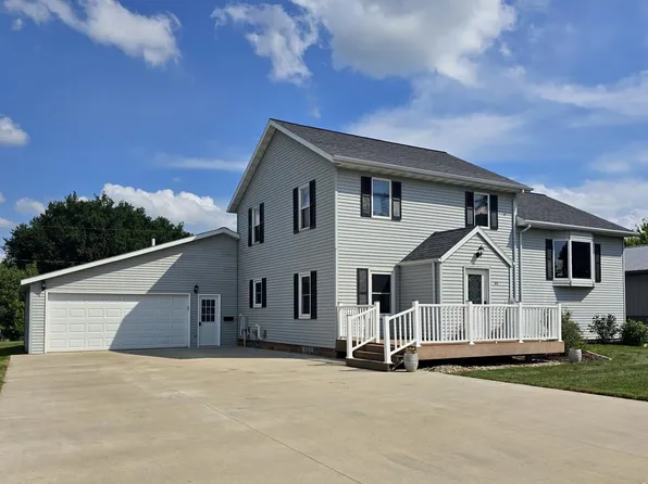 102 County Road 16 S, Comfrey, MN 56019