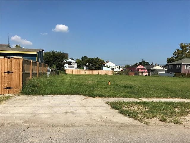 1st image of 1717 Paul Morphy St
