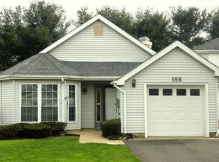 186 Peach Tree Pl, Freehold, NJ 07728