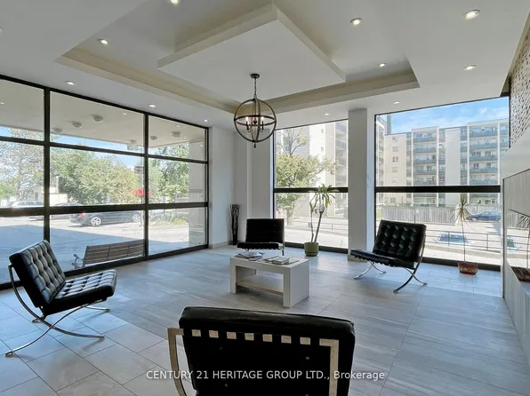 180 Dudley Ave #609, Markham, ON L3T 4X2