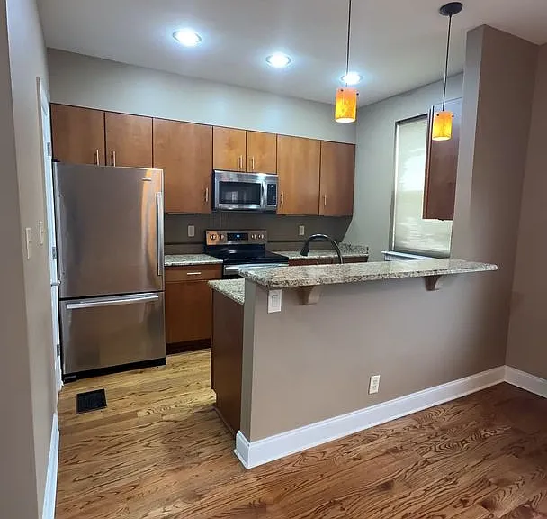61 Vance Ave #61 — Photo 4