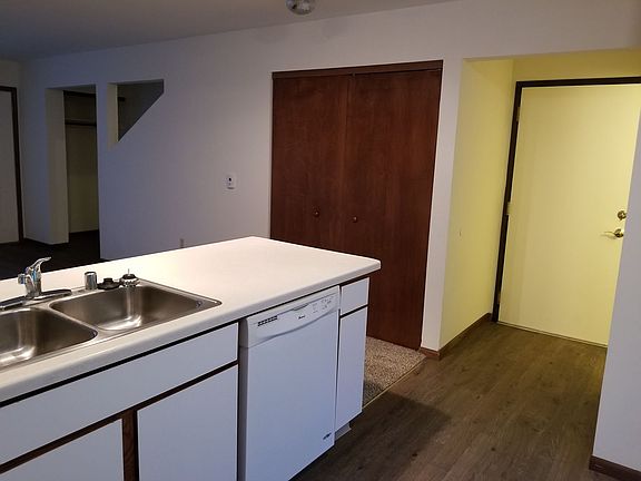 4th image of 201 Sunnyfield Ct #201C