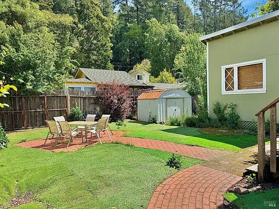 3rd image of 17541 Orchard Avenue