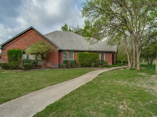 305 Cedar Hill Cir, Princeton, TX 75407