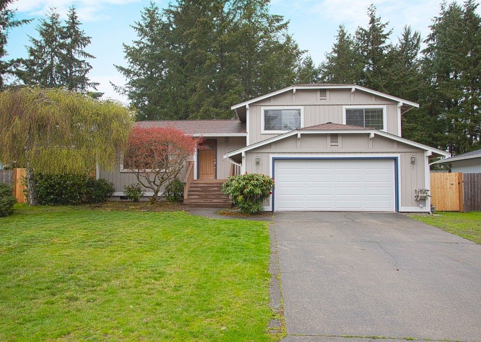 1st image of 16411 92nd Ave E