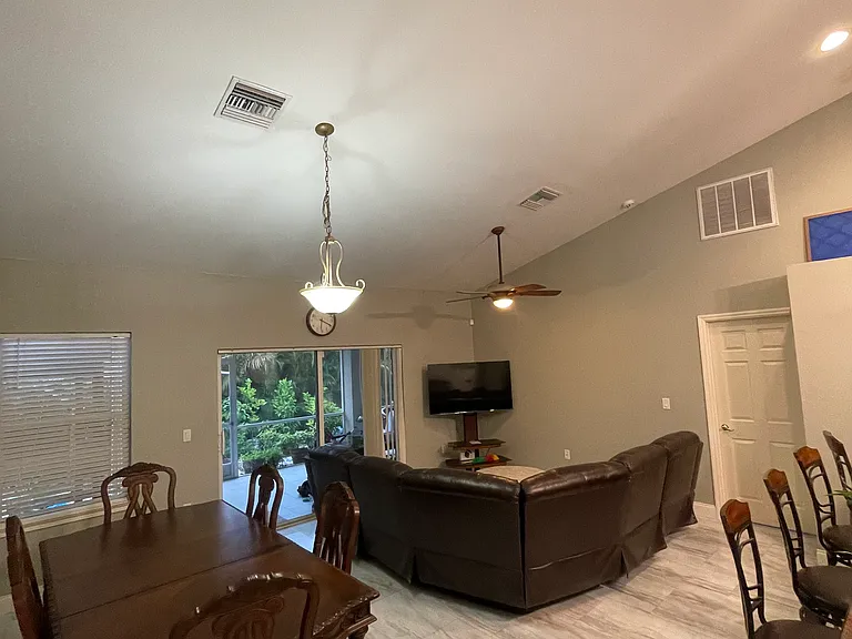 4728 Orchard Ln — Photo 12