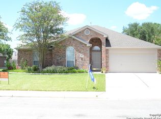 517 Blakes Cv, Lockhart, TX 78644