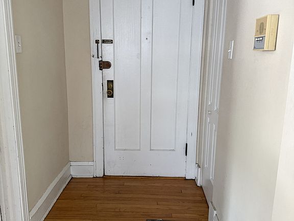 2nd image of 4425 W Fullerton Ave #3