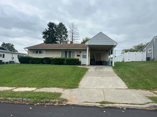 10 S 12th St, Coplay, PA 18037